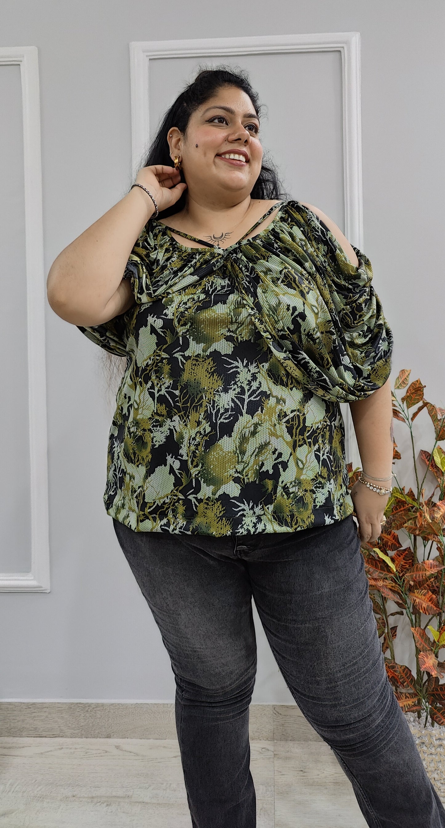 Black & Green Top