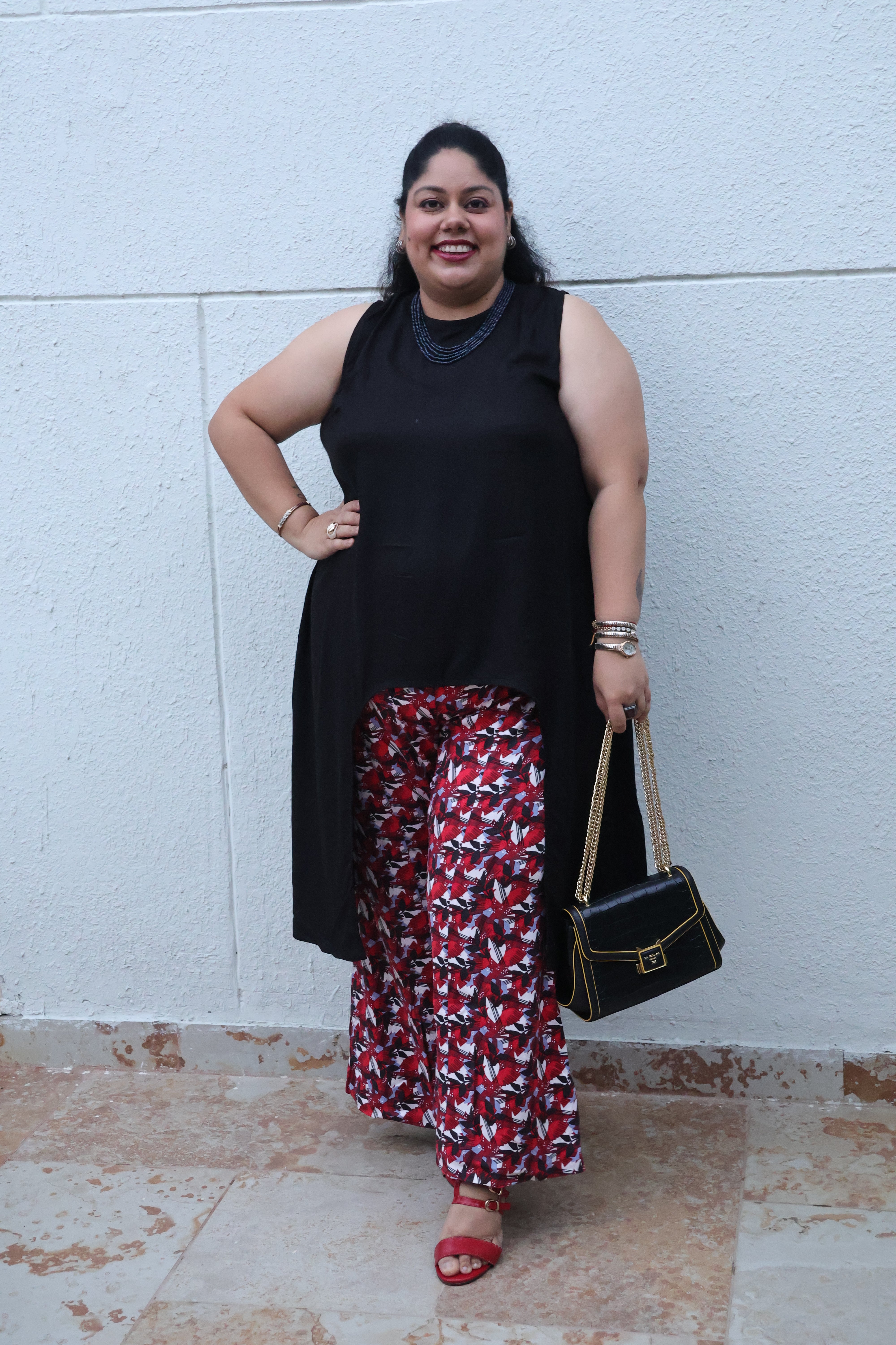 Black Cape Top